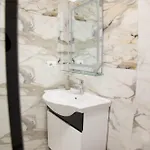 Small Boutique & Garden Appartamento *