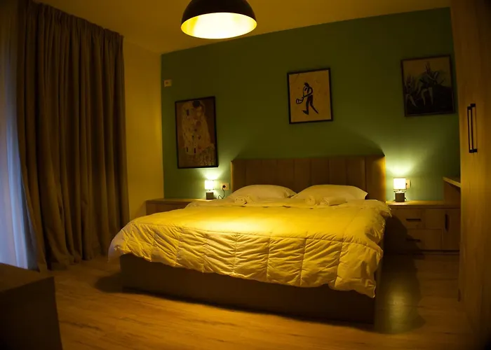 Small Boutique & Garden Appartement *