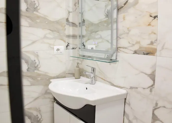 Small Boutique & Garden Appartement *