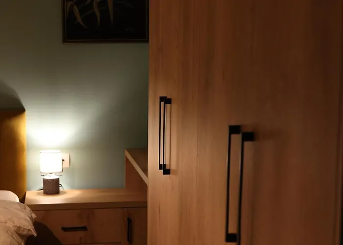 Small Boutique & Garden *