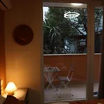 Small Boutique&garden * Tirana