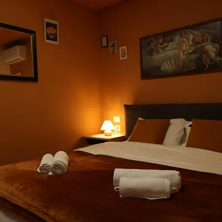 Apartment Small Boutique & Garden *