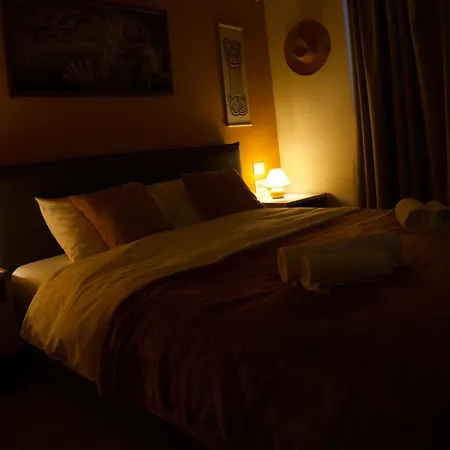 Small Boutique & Garden Apartament Tirana