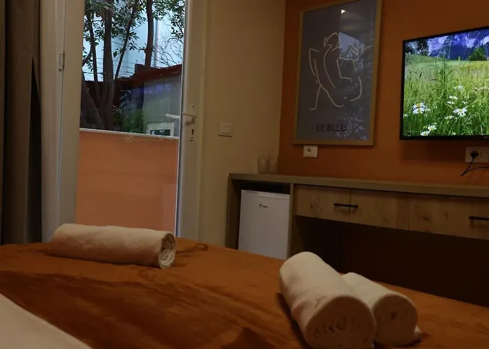 Small Boutique&garden Appartement Tirana